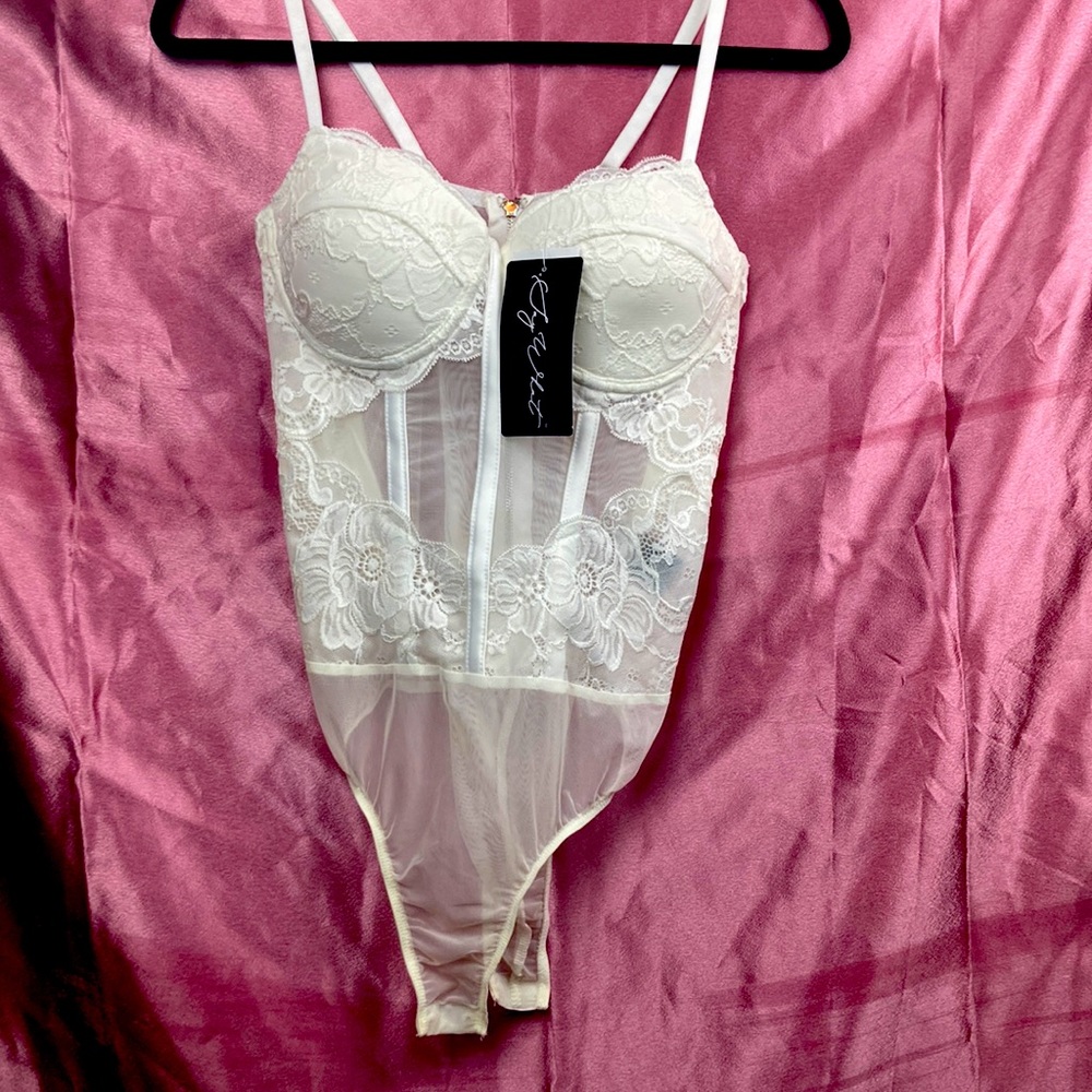 White lace corset bodysuit